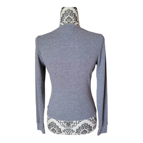 Aritzia TNA waffle knit Henley long sleeve shirt size large - Picture 2 of 12